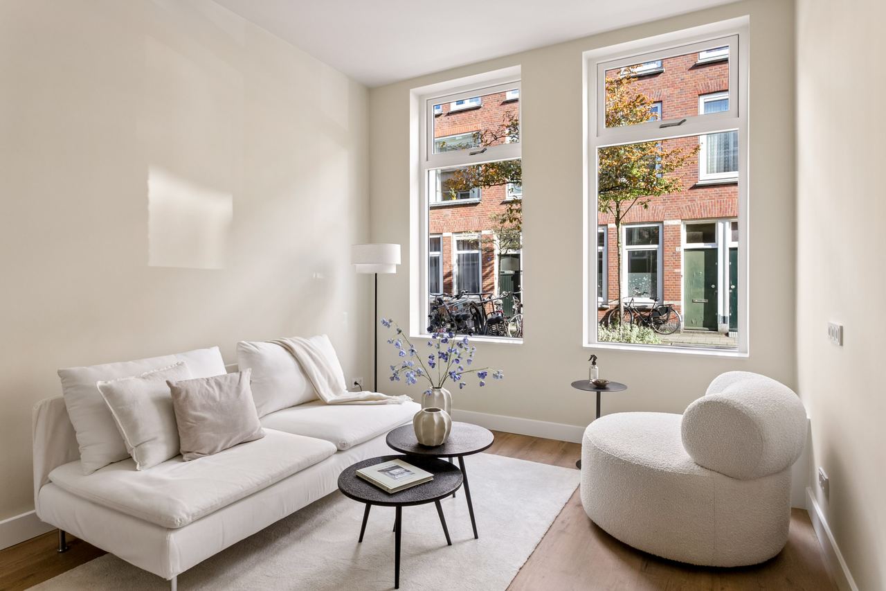 Zithoek aan de straatzijde